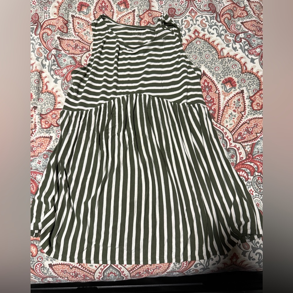 Isabel Maternity by Ingrid & Isabel Green and White Striped Top